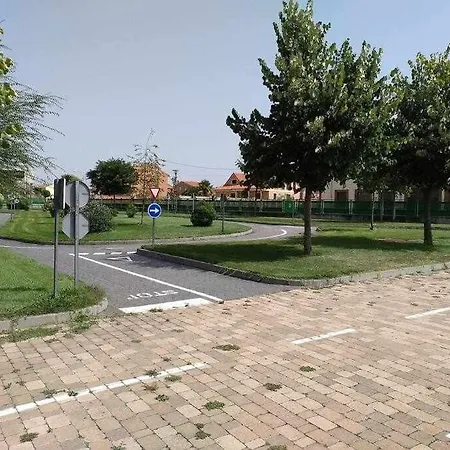 Holiday home Casa Pita Completa Grupos San Justo de la Vega
