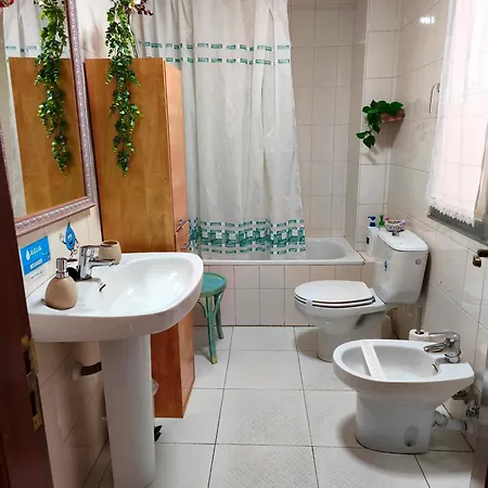 Casa Pita Completa Grupos Ferienhaus San Justo de la Vega