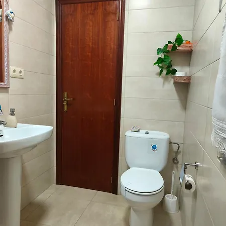 Casa Pita Completa Grupos * San Justo de la Vega