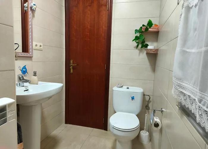 Casa Pita Completa Grupos * San Justo de la Vega